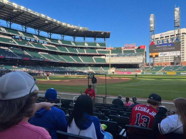 Truist Park, section: 15, row: 9, seat: 5
