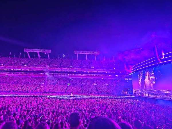 Raymond James Stadium, section: 112, row: P, seat: 21