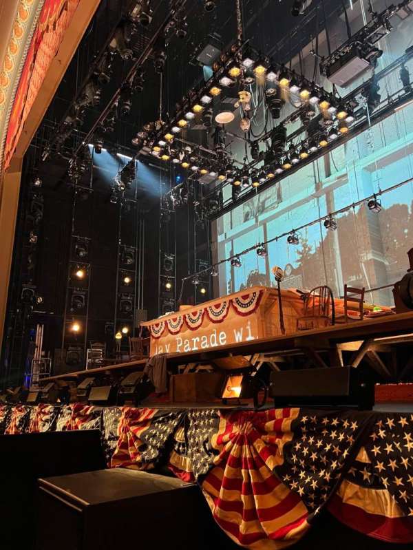 Bernard B. Jacobs Theatre, section: Orchestra R, row: B, seat: 8