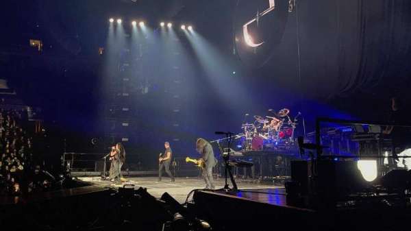 Oakland Arena, section: 127, row: 1, seat: 1