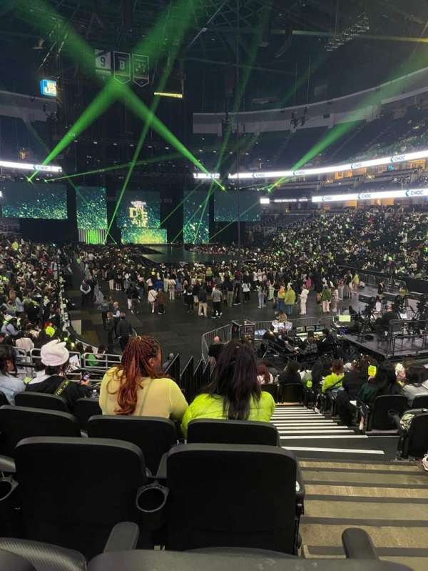Honda Center, section: 203, row: Q, seat: 1