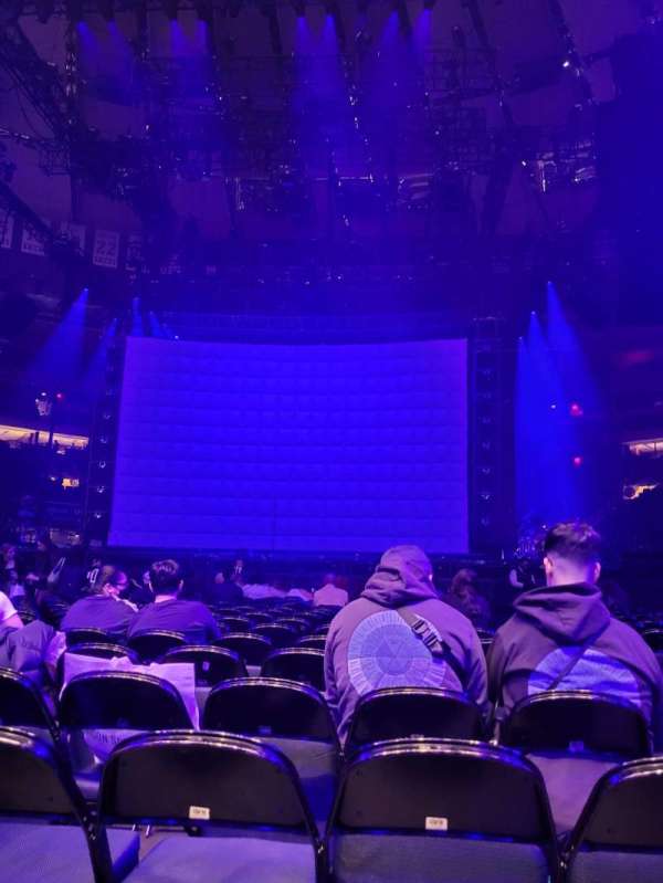 Madison Square Garden, section: Floor B, row: 18, seat: 9