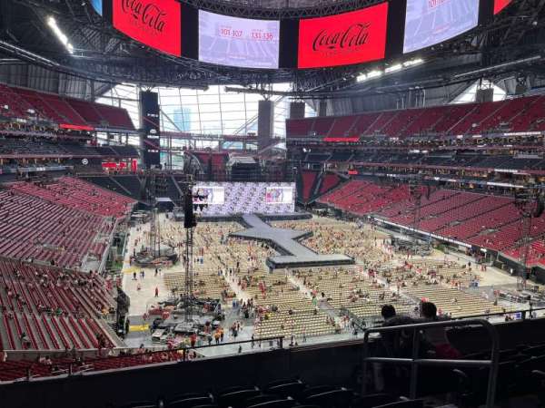 Mercedes-Benz Stadium, section: 227, row: 6, seat: 3