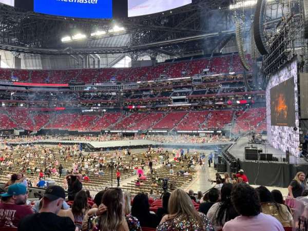 Mercedes-Benz Stadium, section: 107, row: 18, seat: 5