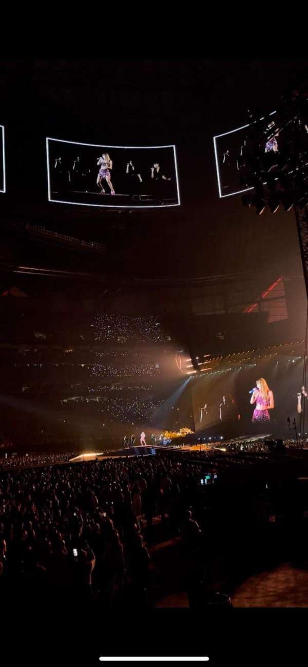 Mercedes-Benz Stadium, section: 113, row: 5, seat: 9