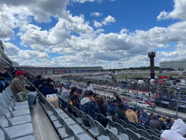 Dover Motor Speedway, section: 246, row: 33, seat: 18