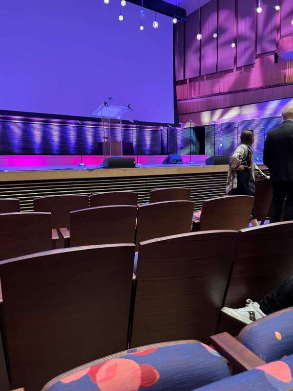 David Geffen Hall, section: Orchestra L, row: f, seat: 9