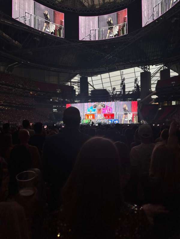 Mercedes-Benz Stadium, section: G, row: 28, seat: 15