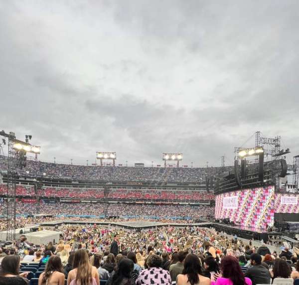 Nissan Stadium, section: 111, row: DD, seat: 13