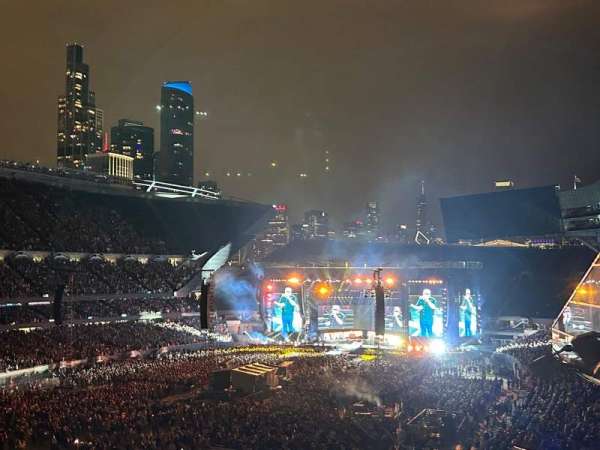 Soldier Field, section: 318, row: 6, seat: 4