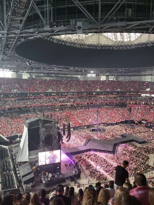 Mercedes-Benz Stadium, section: 345, row: 10, seat: 9