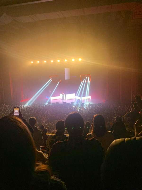 MGM Music Hall at Fenway, section: 204, row: E, seat: 4