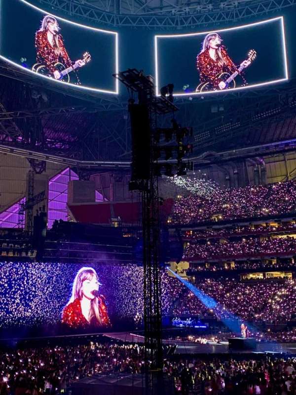 Mercedes-Benz Stadium, section: 125, row: 17, seat: 14