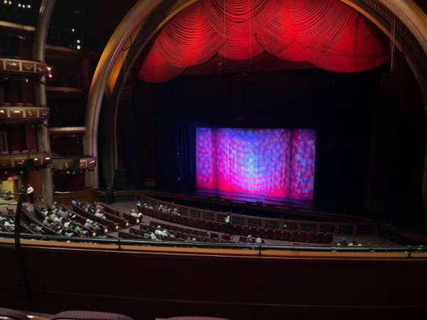 Dolby Theatre, section: Mezzanine 1R, row: C, seat: 16