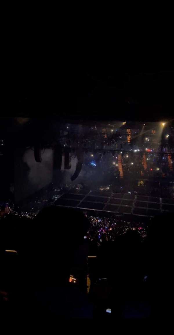 Kia Forum, section: 226, row: 18, seat: 4