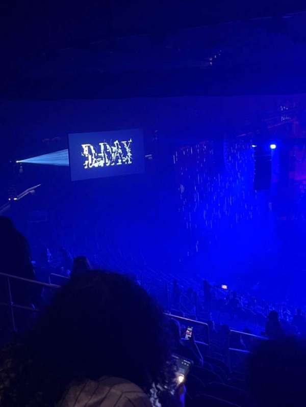 Kia Forum, section: 226, row: 20, seat: 10