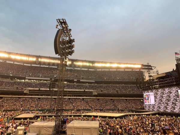 Lincoln Financial Field, section: 119, row: 18, seat: 11