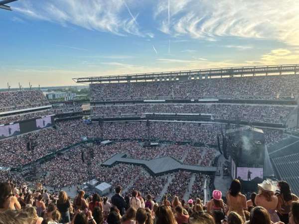 Lincoln Financial Field, section: 228, row: 28, seat: 20