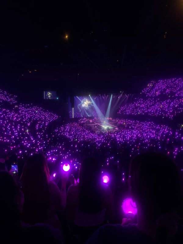 Kia Forum, section: 233, row: 6, seat: 16