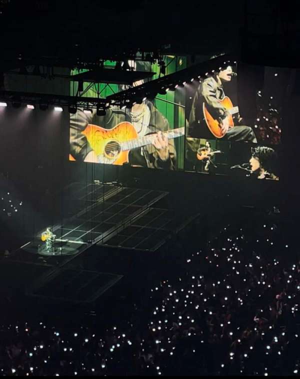 Oakland Arena, section: 206, row: 11, seat: 6