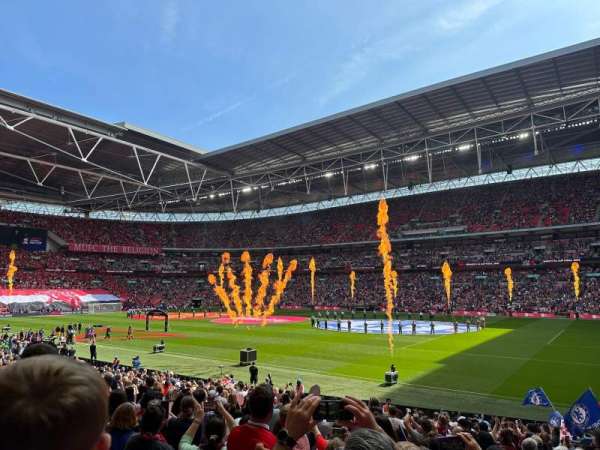 Wembley Stadium, section: 140, row: 21, seat: 205