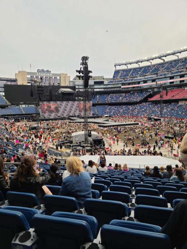 Gillette Stadium, section: 102, row: 32, seat: 15