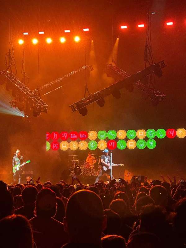 Madison Square Garden, section: Floor C, row: 19, seat: 5