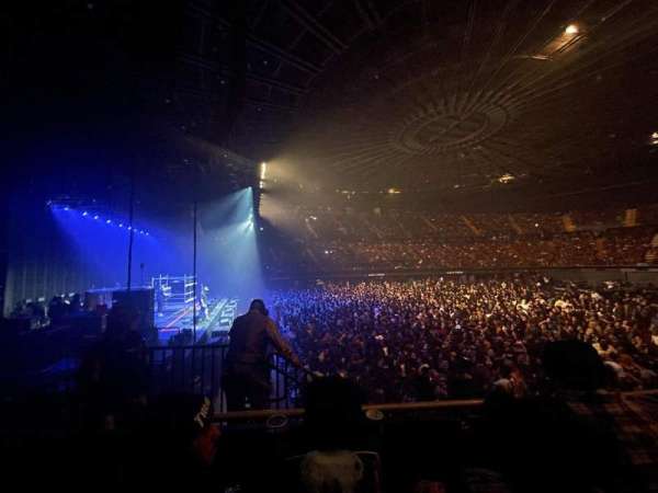Kia Forum, section: 125, row: 2, seat: 3
