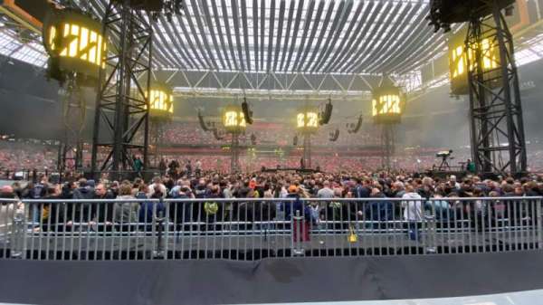 Johan Cruijff ArenA, section: 121, row: 1, seat: 183