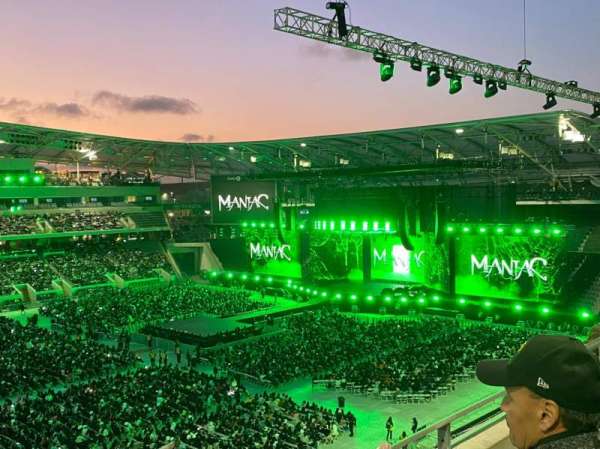BMO Stadium, section: 214, row: L, seat: 7