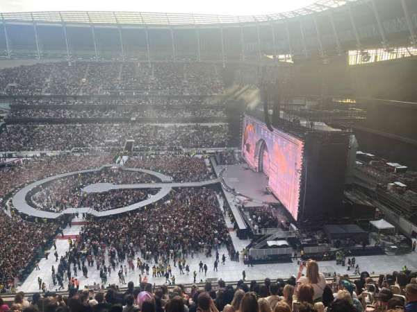 Tottenham Hotspur Stadium, section: 524, row: 12