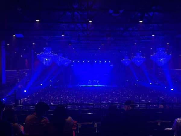 Coca-Cola Roxy, section: 201, row: G, seat: 25