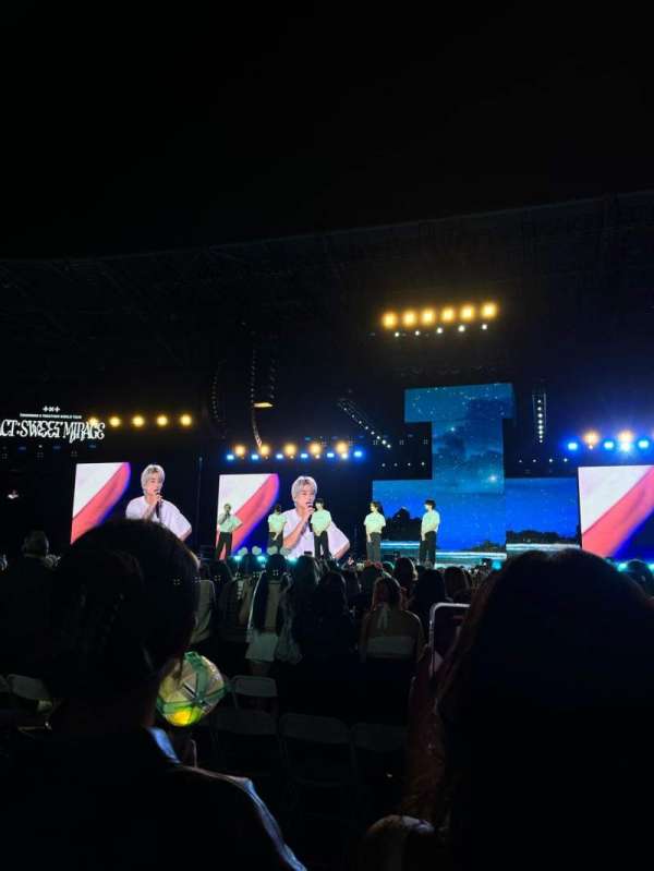 BMO Stadium, section: Floor B3, row: 2, seat: 24