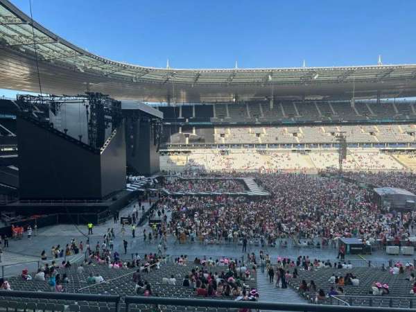 Stade de France, section: T6, row: 37, seat: 33