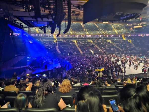 Madison Square Garden, section: 115, row: 22, seat: 14