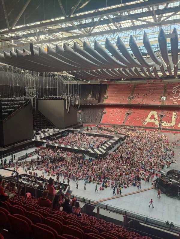 Johan Cruijff ArenA, section: 406, row: 13, seat: 107
