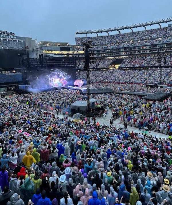 Gillette Stadium, section: CL7, row: 1, seat: 5-6