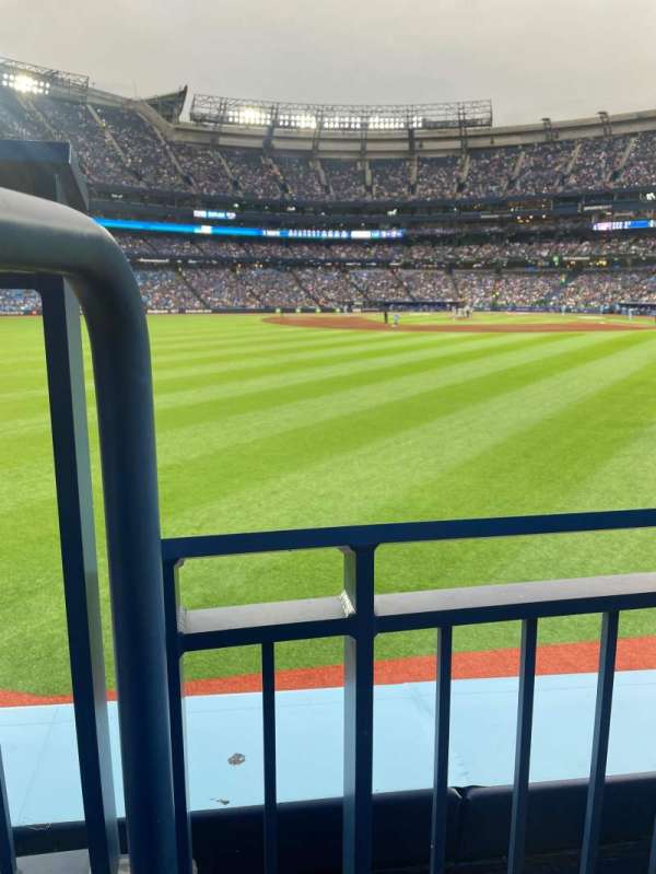 Rogers Centre, section: 146A, row: 1, seat: 3