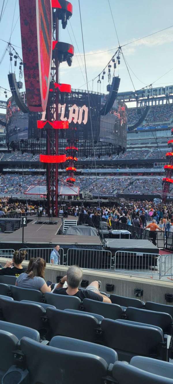 Metlife Stadium, section: 111A, row: 6, seat: 5