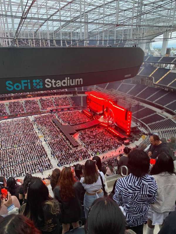 SoFi Stadium, section: 539, row: 6, seat: 13