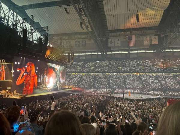 Ford Field, section: 105, row: 19, seat: 17