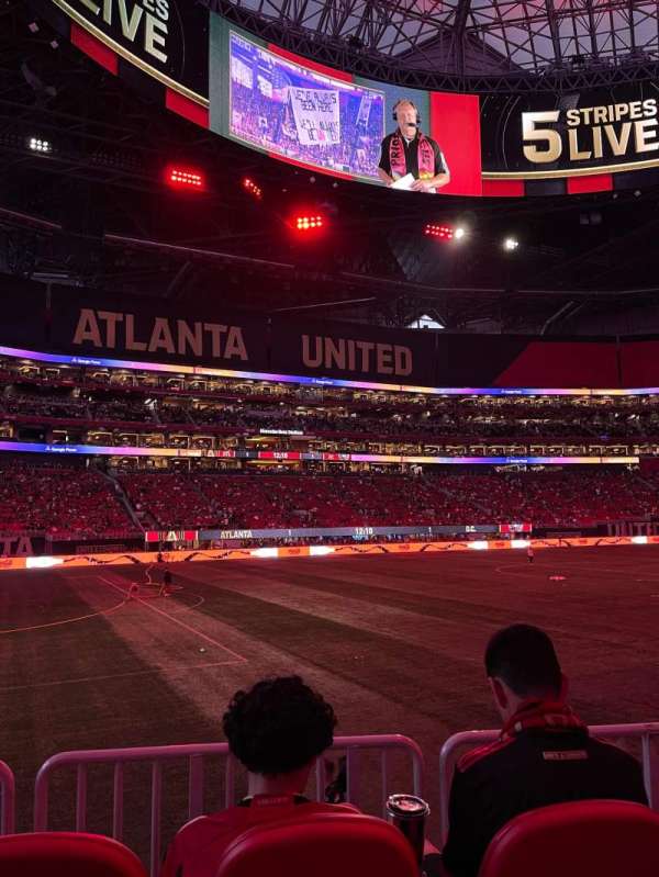 Mercedes-Benz Stadium, section: 132, row: 9, seat: 12
