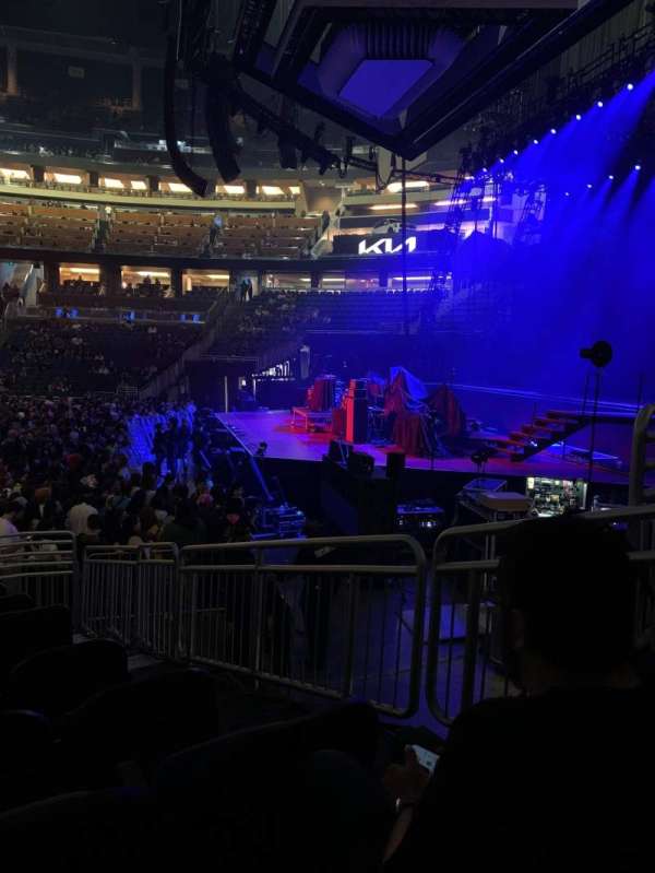 Kia Center, section: 104, row: 10, seat: 3