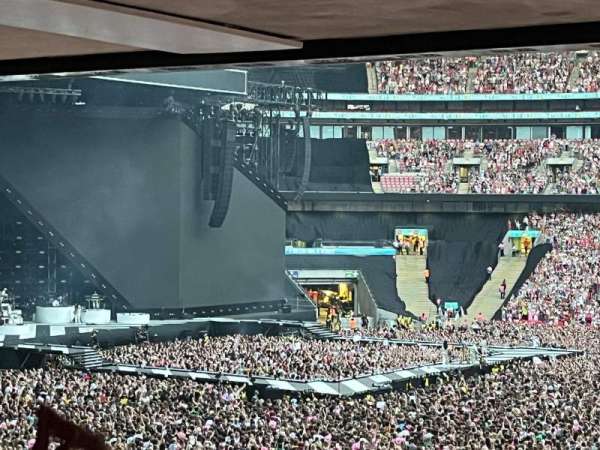 Wembley Stadium, section: 122, row: 44, seat: 292