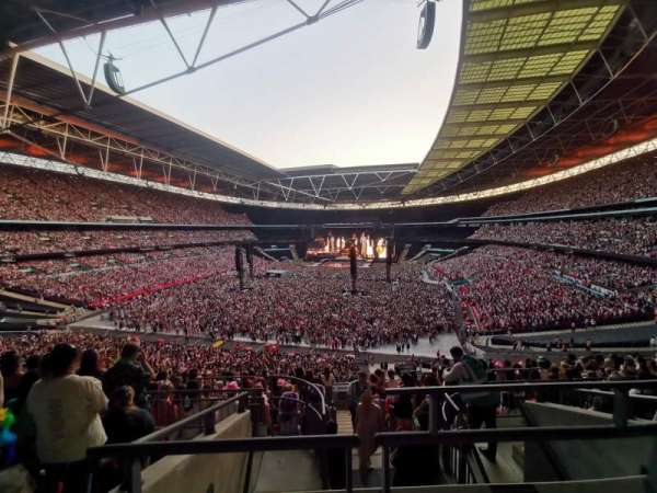 Wembley Stadium, section: 211, row: 13, seat: 238