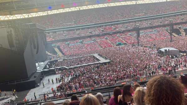 Wembley Stadium, section: 230, row: 7, seat: 86