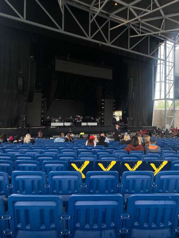 RBC Amphitheatre, section: 203, row: S, seat: 9