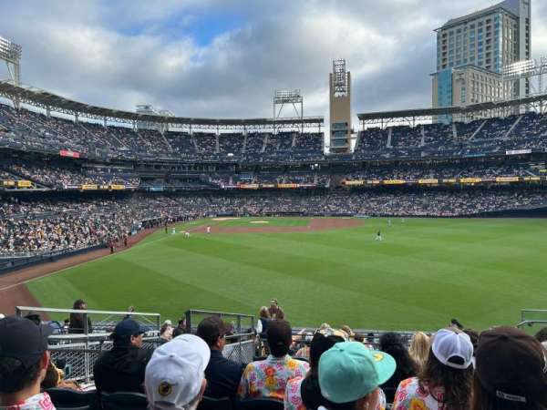 Petco Park, section: 133, row: 15, seat: 17