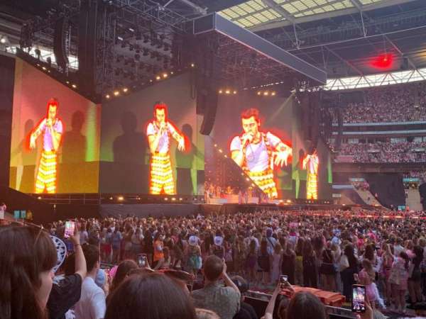 Wembley Stadium, section: 125, row: 8, seat: 66