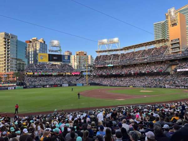 Petco Park, section: 116, row: 28, seat: 9